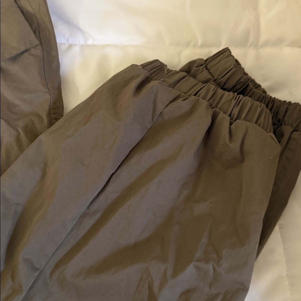 Zara Women Parachute Cargo Pants Elastic Waist Casual Pants - Olive Green - Picture 3 of 5